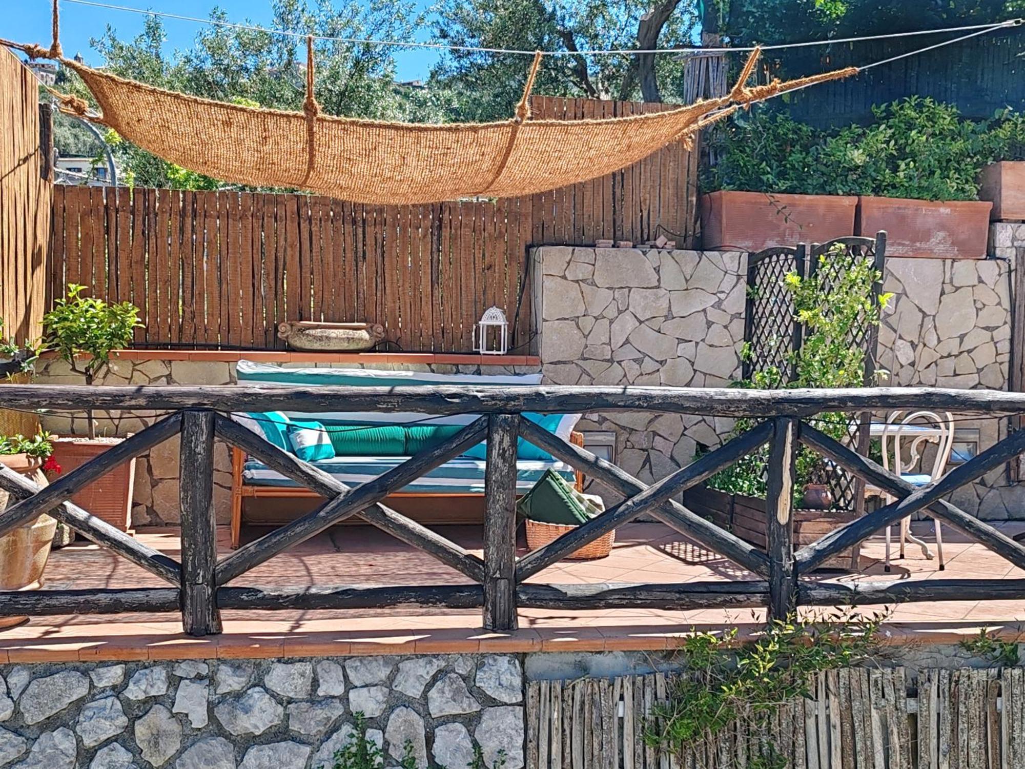 Mediterranea E Casa Del Capricorno Charming Houses มัสซาลูเบรนเซ ภายนอก รูปภาพ