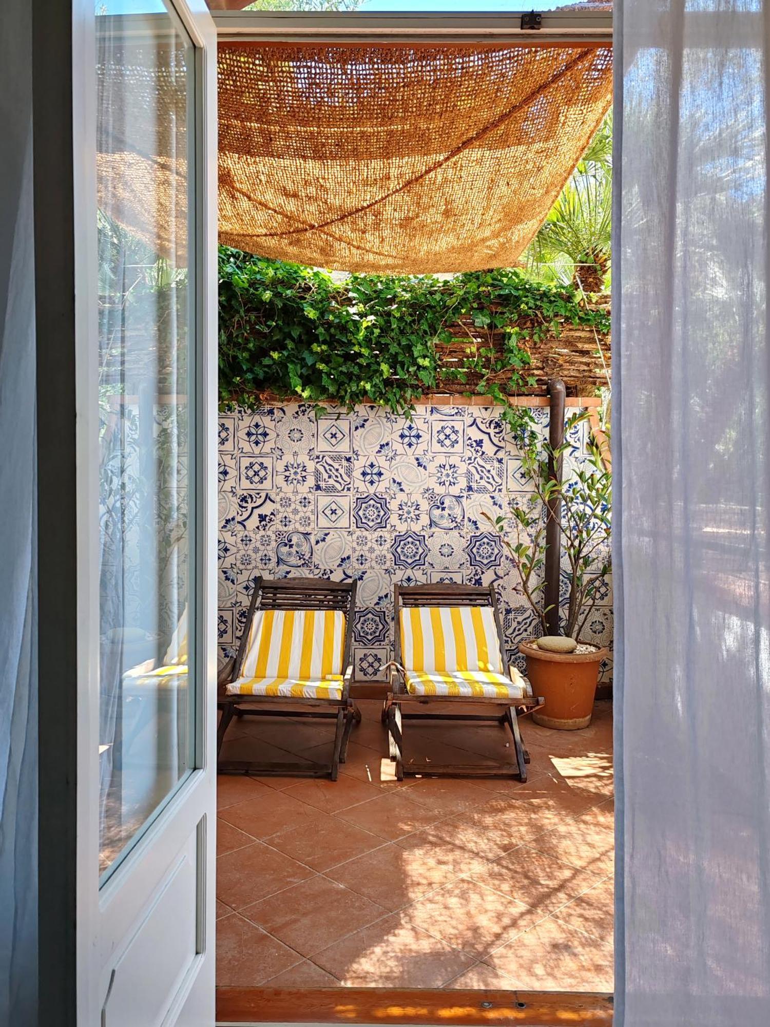 Mediterranea E Casa Del Capricorno Charming Houses มัสซาลูเบรนเซ ภายนอก รูปภาพ